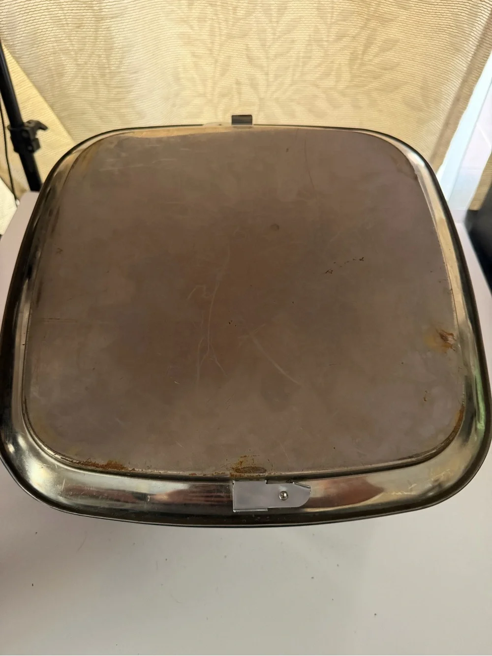 Vintage Lincoln Beautyware Cake Carrier is a vintage mid-century modern